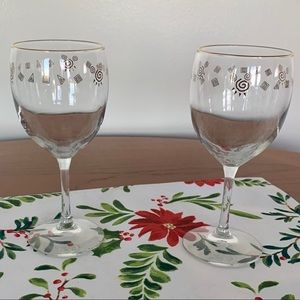 Mickey Icon wine glasses